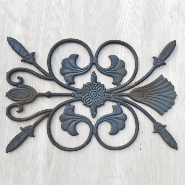 decorative hardware