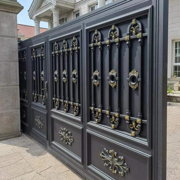 Aluminum Door