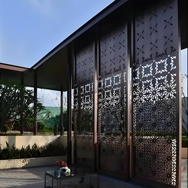 Iron flower window